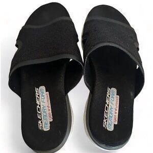 Women's Skechers Slides Size 6 Black
